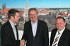 OB Christian Ude gratuliert BGM Herker und Wirtschaftsreferent Käser zum Beitritt im EMM e.V.